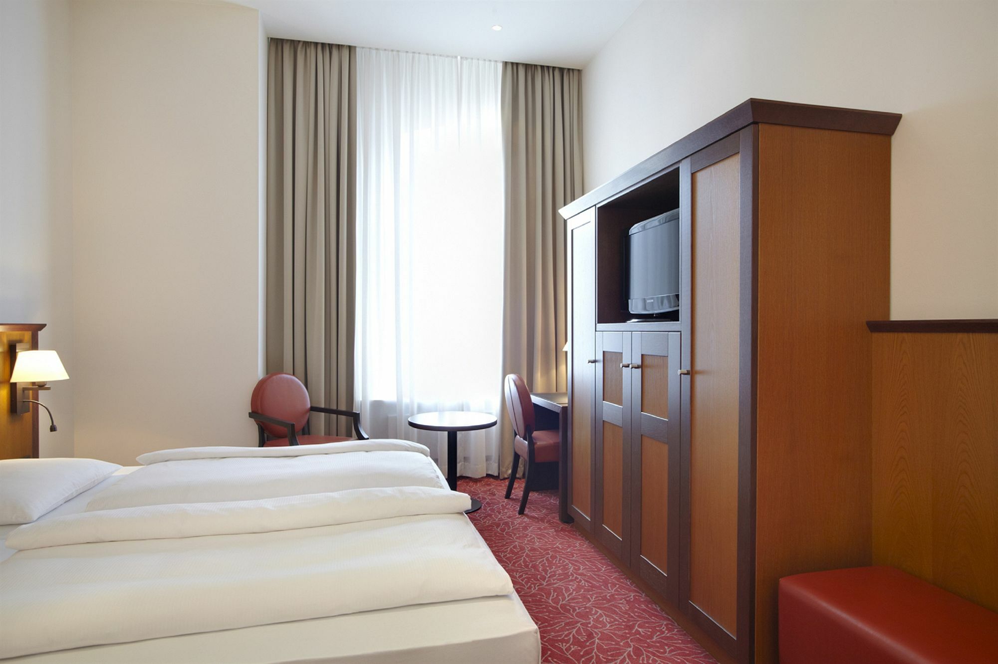 Hotel Hafen Hamburg Bagian luar foto